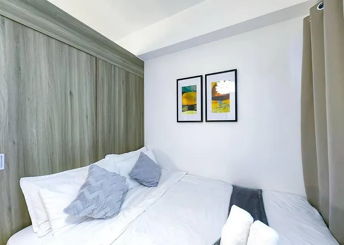 Citispace 1br Condotel At Fame Residences #fm18a Apartment Manila
