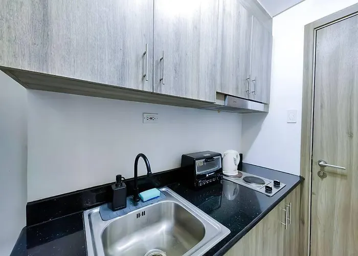 Citispace 1br Condotel At Fame Residences #fm18a * Manila